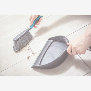 Brooms, Brushes & Dust Pans for Cleaning